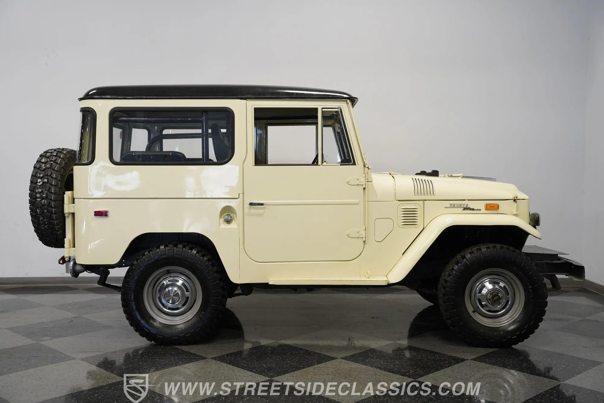 1970 Toyota Land Cruiser FJ40