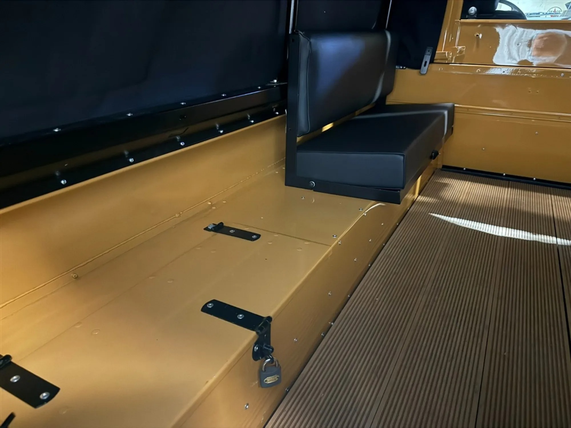 1981 Land Rover Series III Hi-Cap