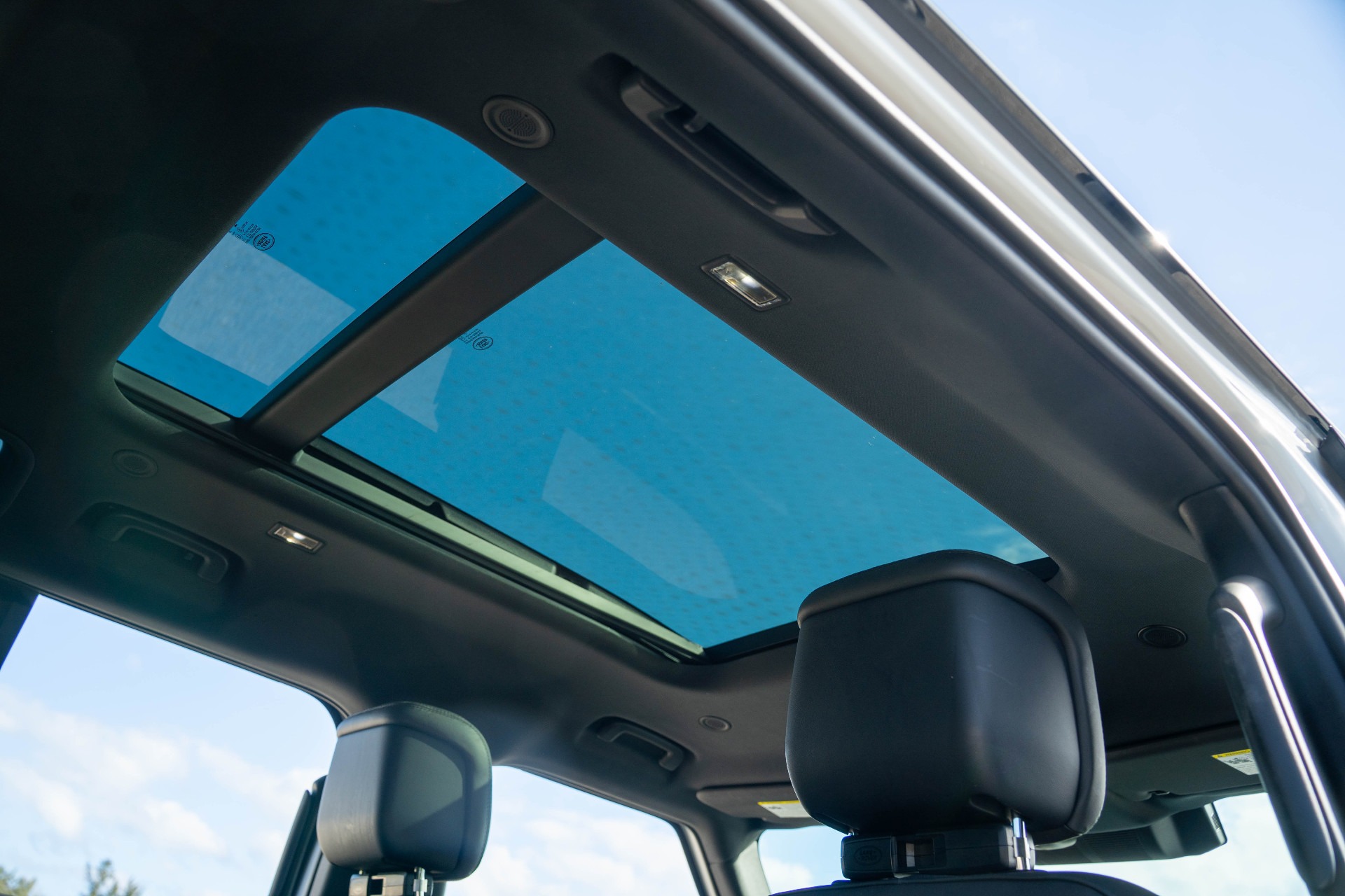 2023 Land Rover Defender 110 S