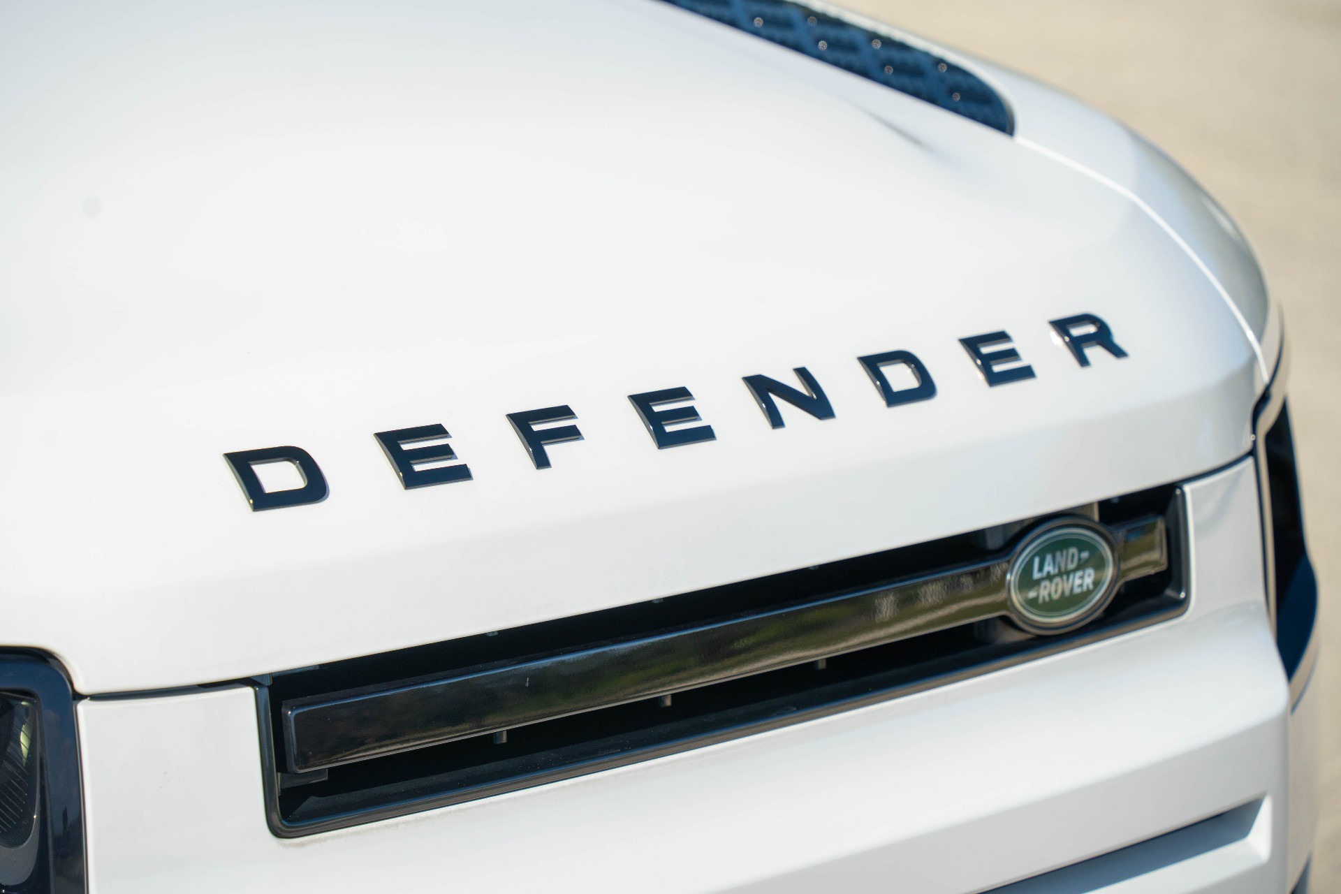 2023 Land Rover Defender 110 S