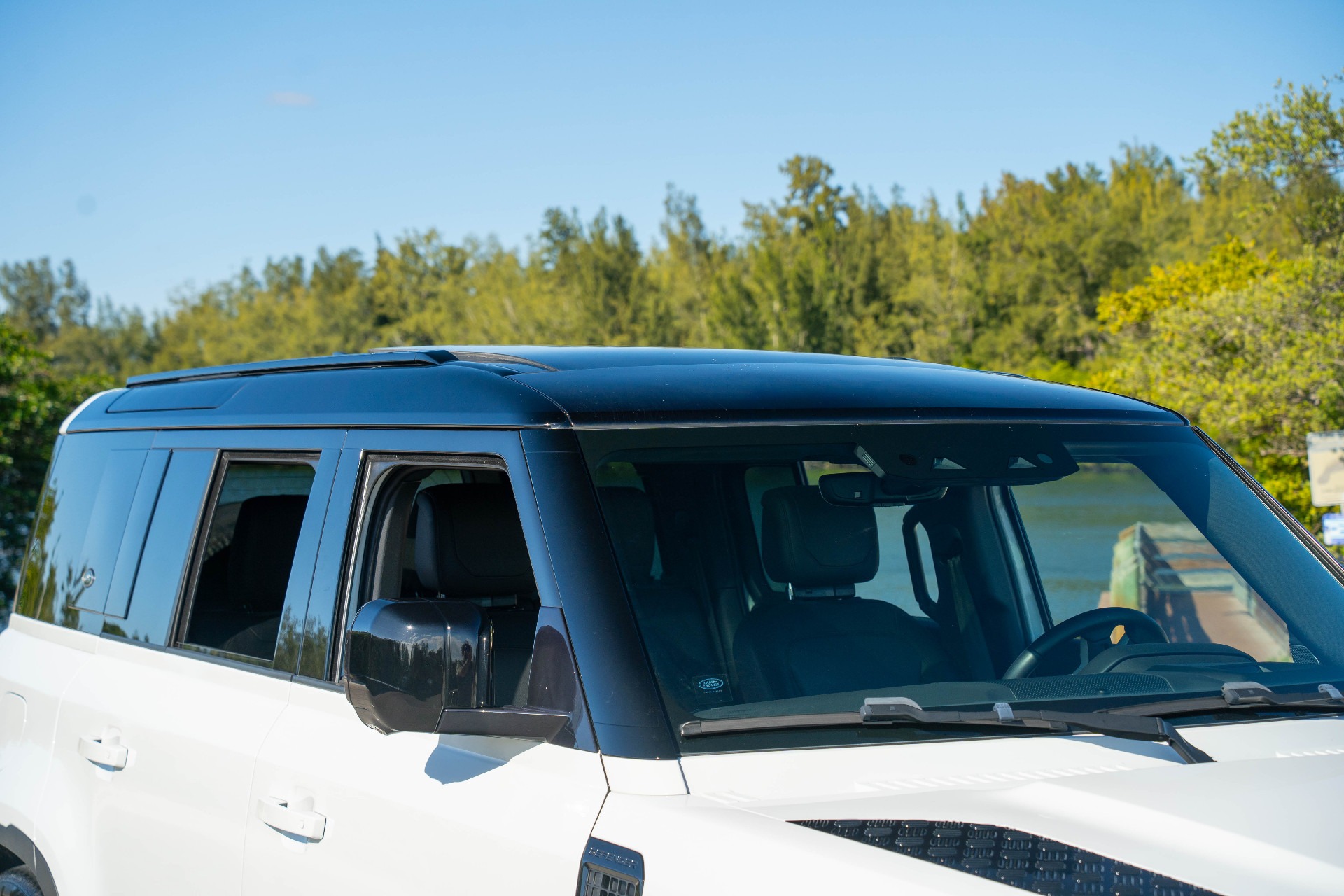 2023 Land Rover Defender 110 S