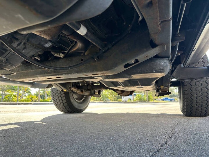 2010 HUMMER H3 Alpha