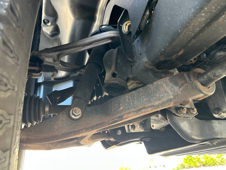 2010 HUMMER H3 Alpha