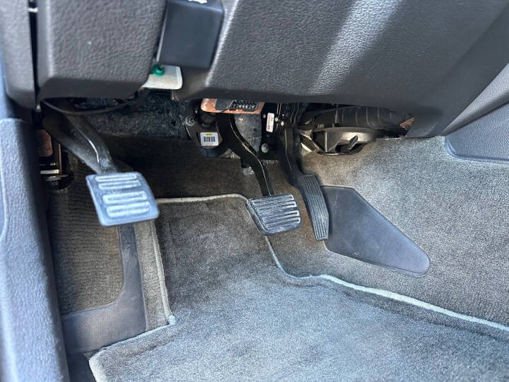 2010 HUMMER H3 Alpha