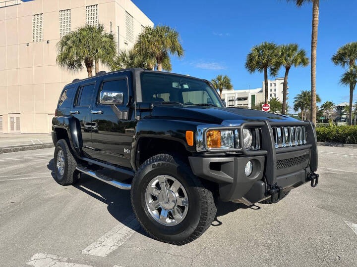 2010 HUMMER H3 Alpha