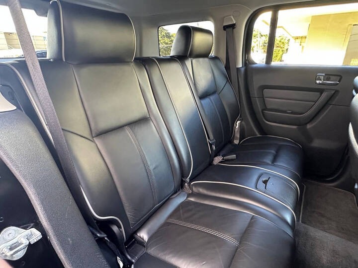 2010 HUMMER H3 Alpha