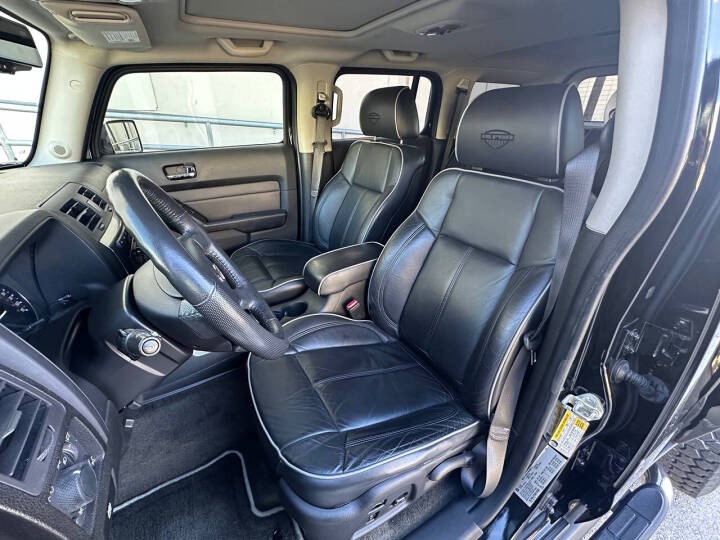 2010 HUMMER H3 Alpha