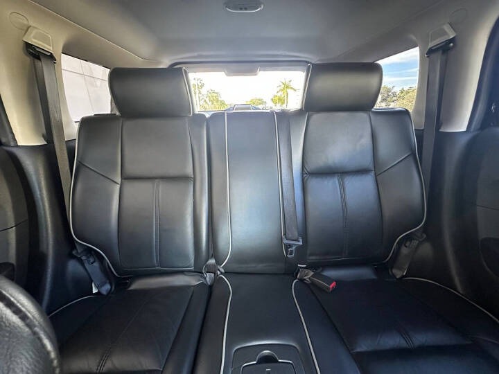 2010 HUMMER H3 Alpha