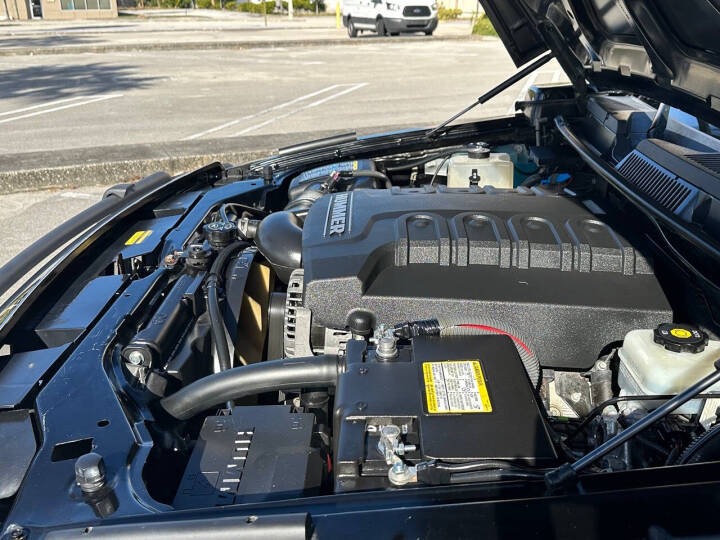 2010 HUMMER H3 Alpha