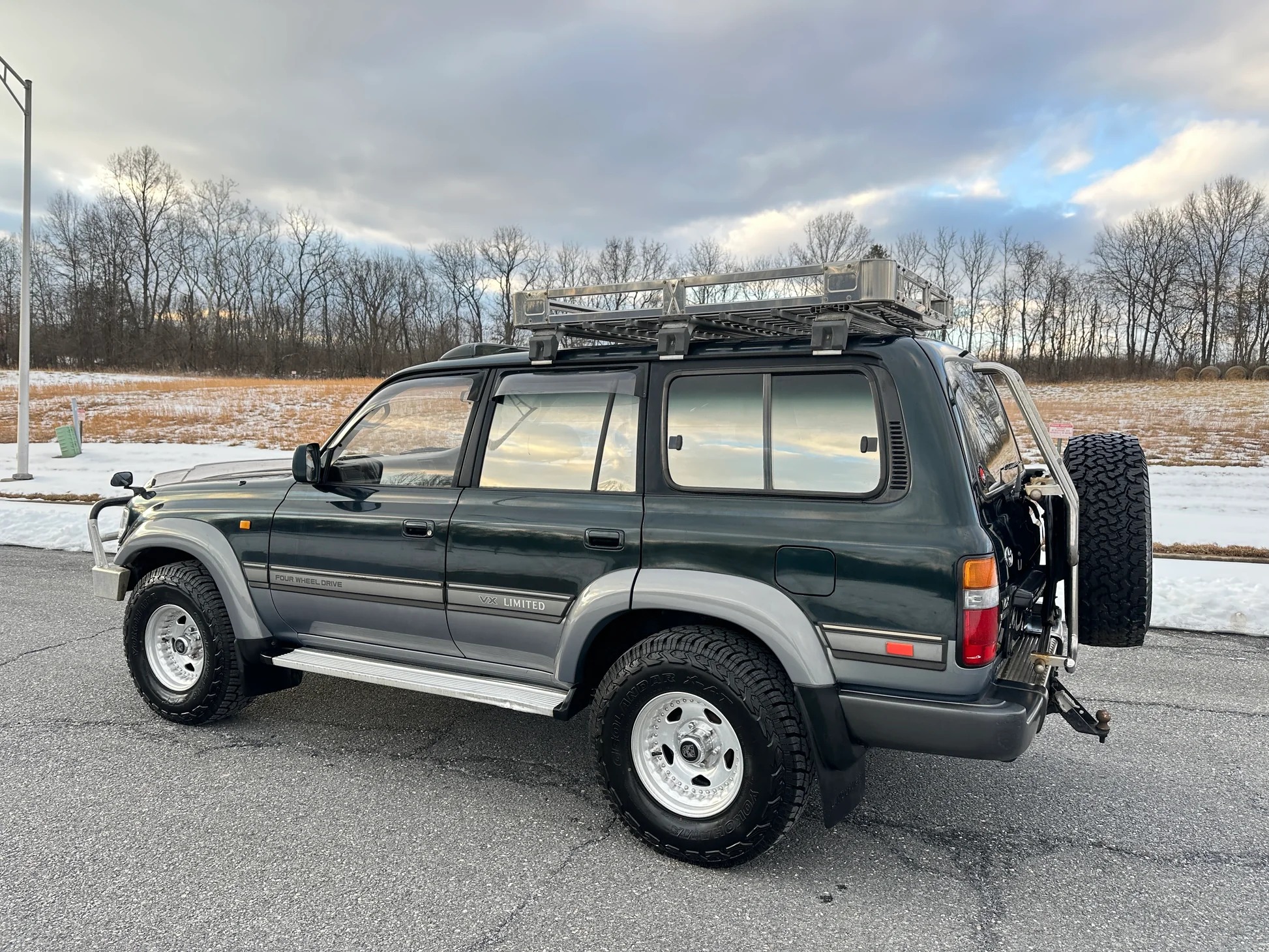 1995 Toyota Land Cruiser VX Limited Active Vacation