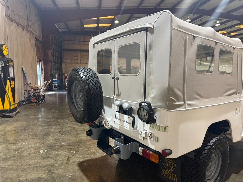 1982 Toyota Land Cruiser FJ43