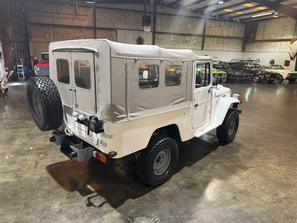 1982 Toyota Land Cruiser FJ43