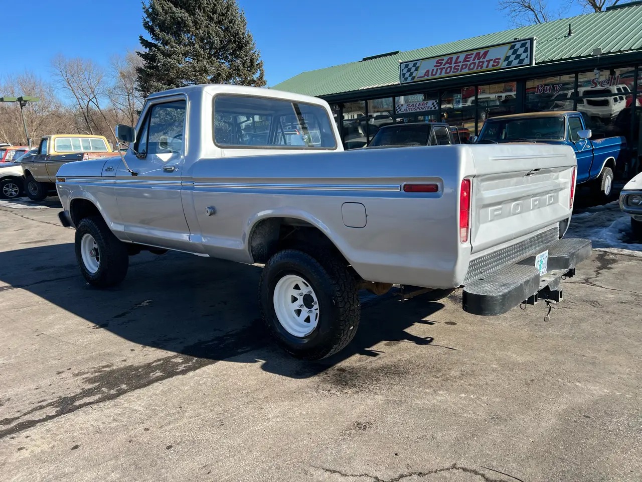 1977 Ford F-150 4×4 - 3