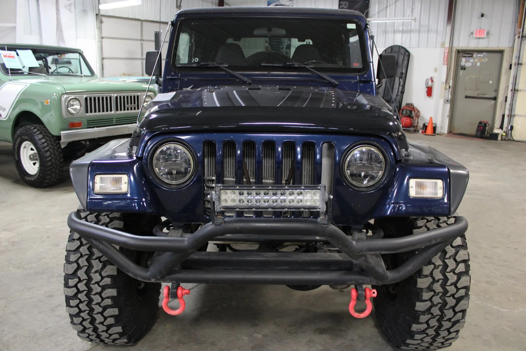 5.7L HEMI V8-Powered 2002 Jeep TJ Wrangler