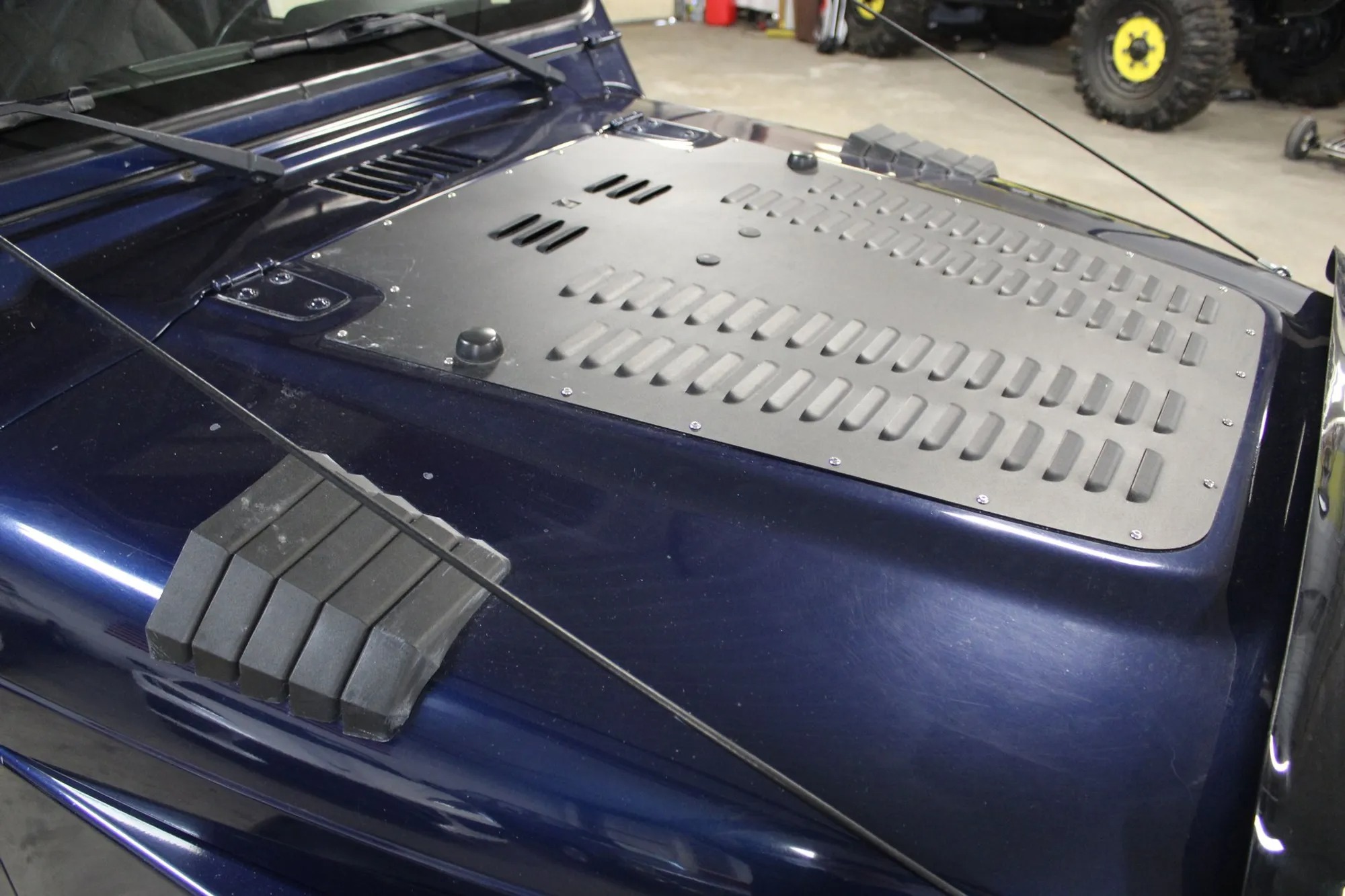 5.7L HEMI V8-Powered 2002 Jeep TJ Wrangler