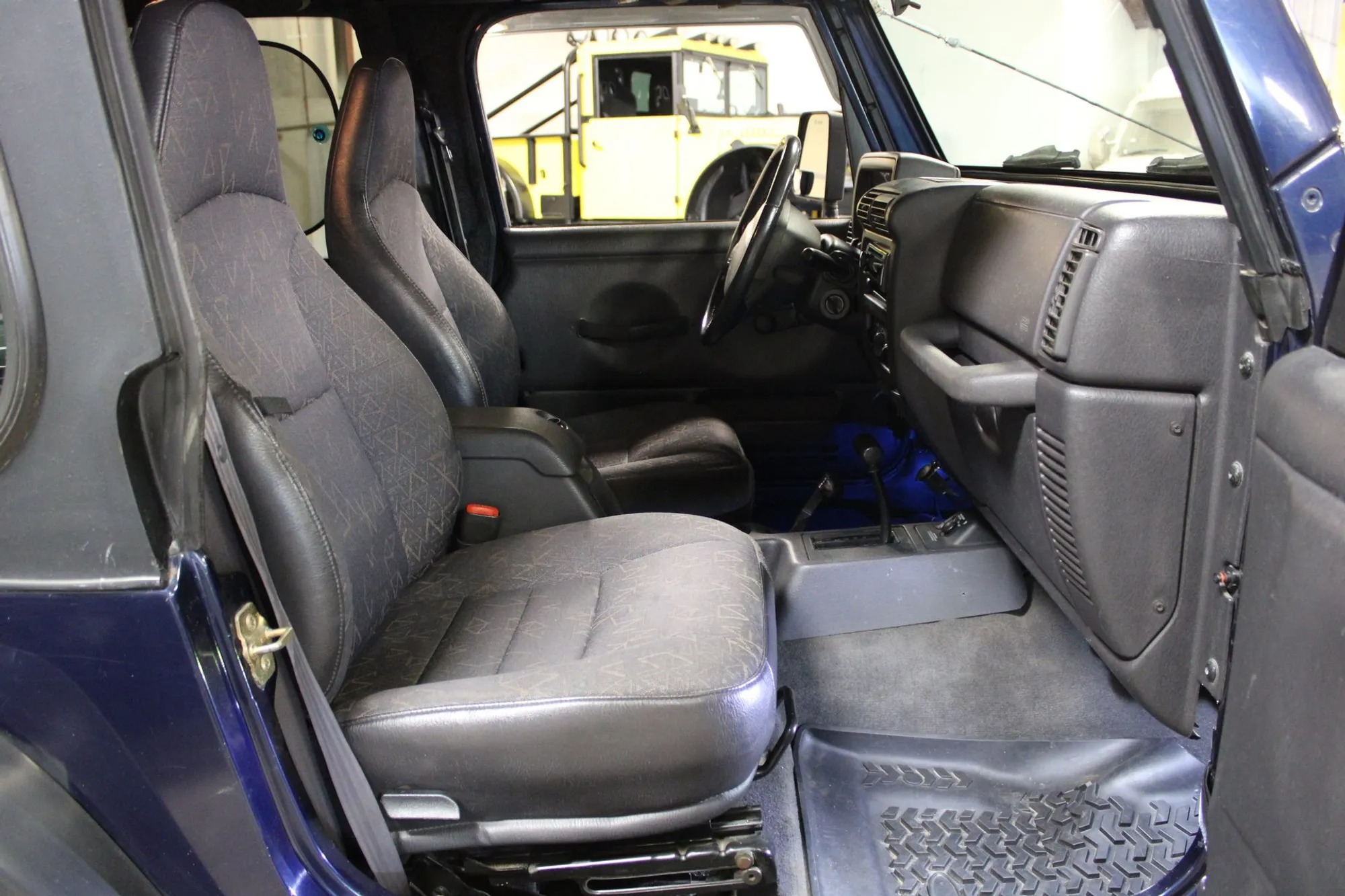 5.7L HEMI V8-Powered 2002 Jeep TJ Wrangler