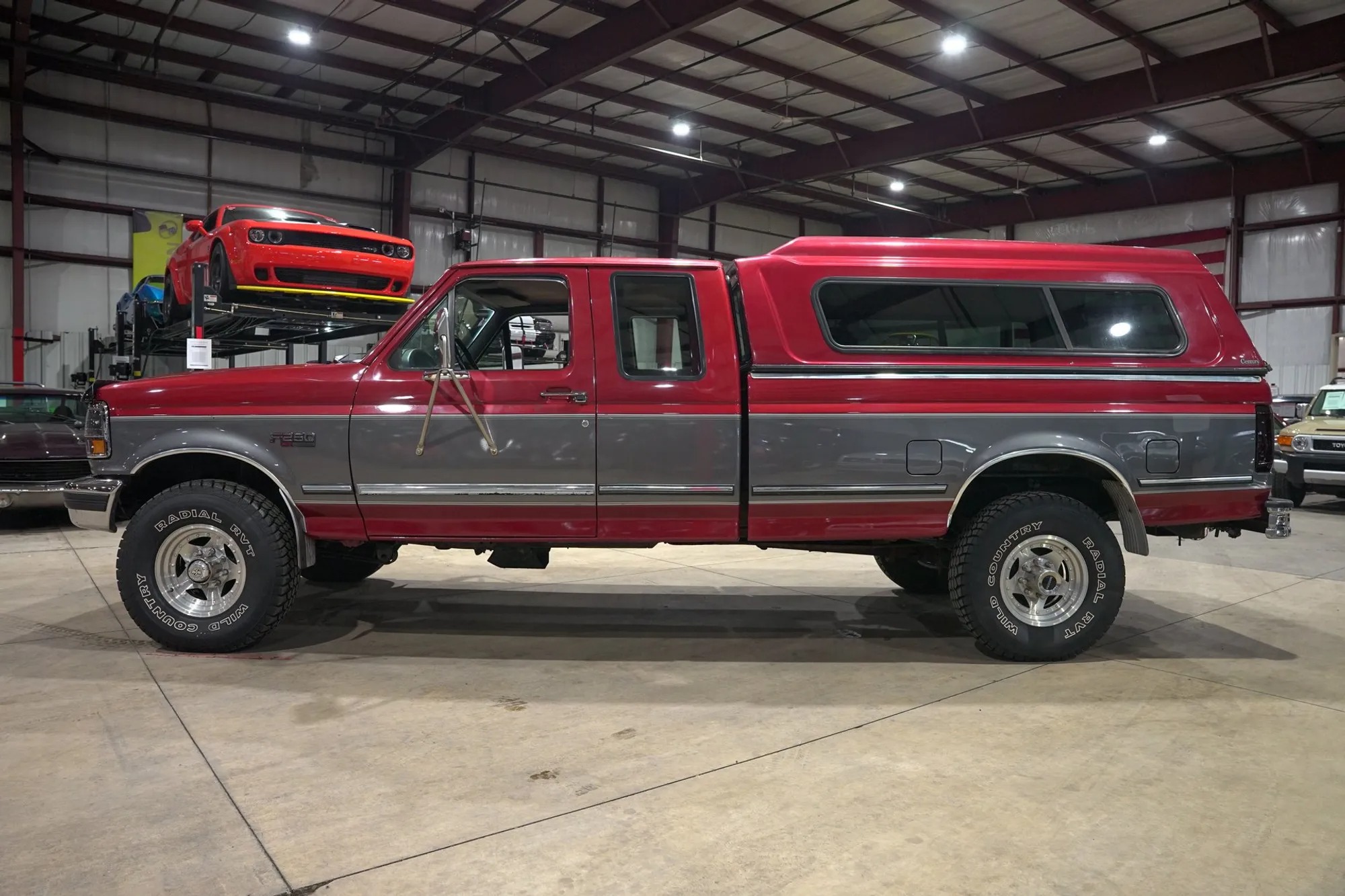 1992 Ford F-250 XLT - 2