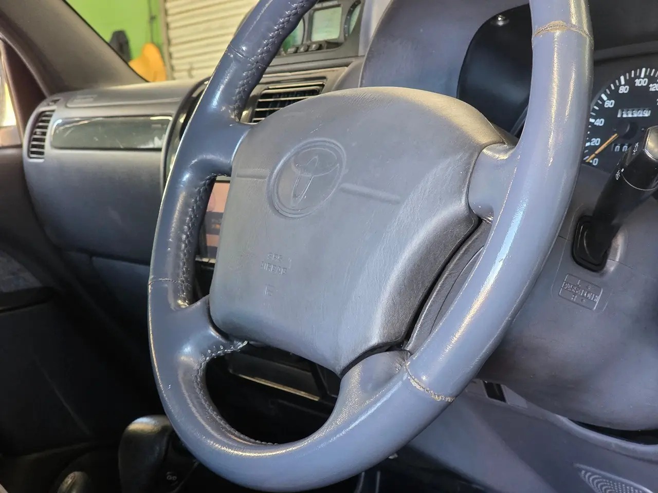 1997 Toyota Land Cruiser Prado RZ