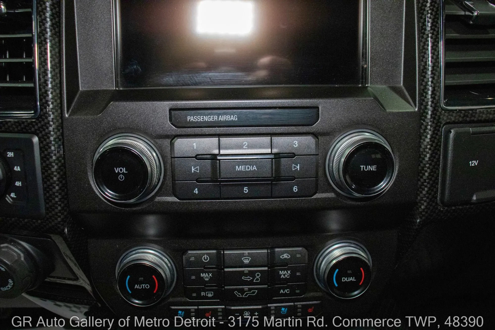 2019 Ford F-150 Lariat Black Ops