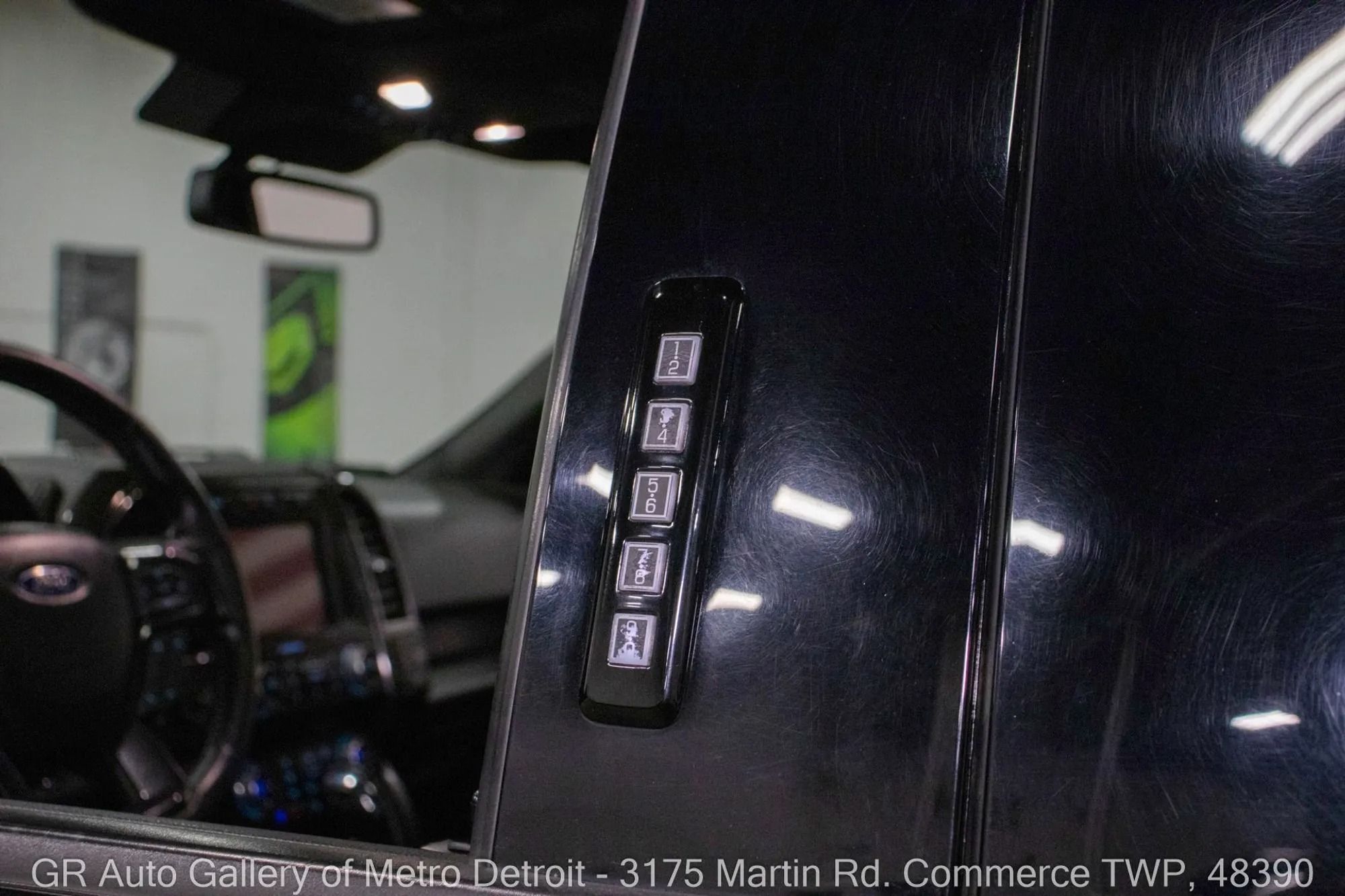 2019 Ford F-150 Lariat Black Ops