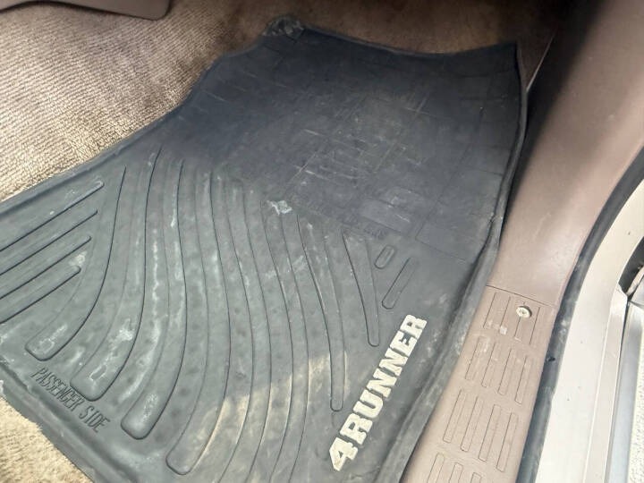 2000 Toyota 4Runner Limited