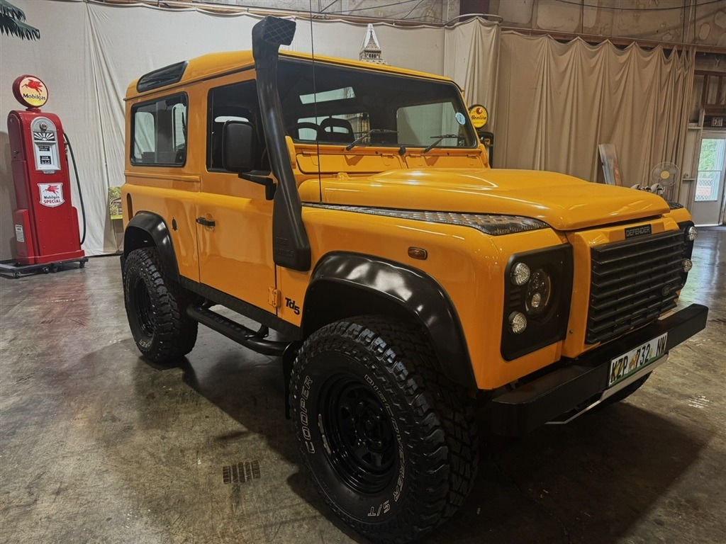 1999 Land Rover Defender 90