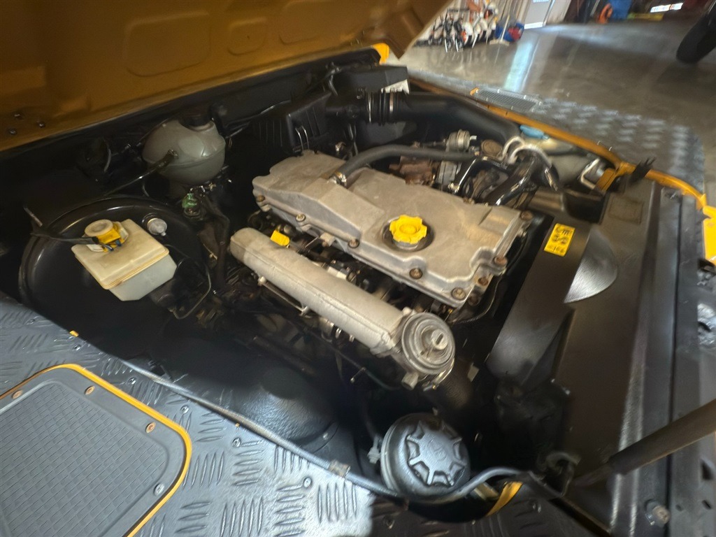 1999 Land Rover Defender 90