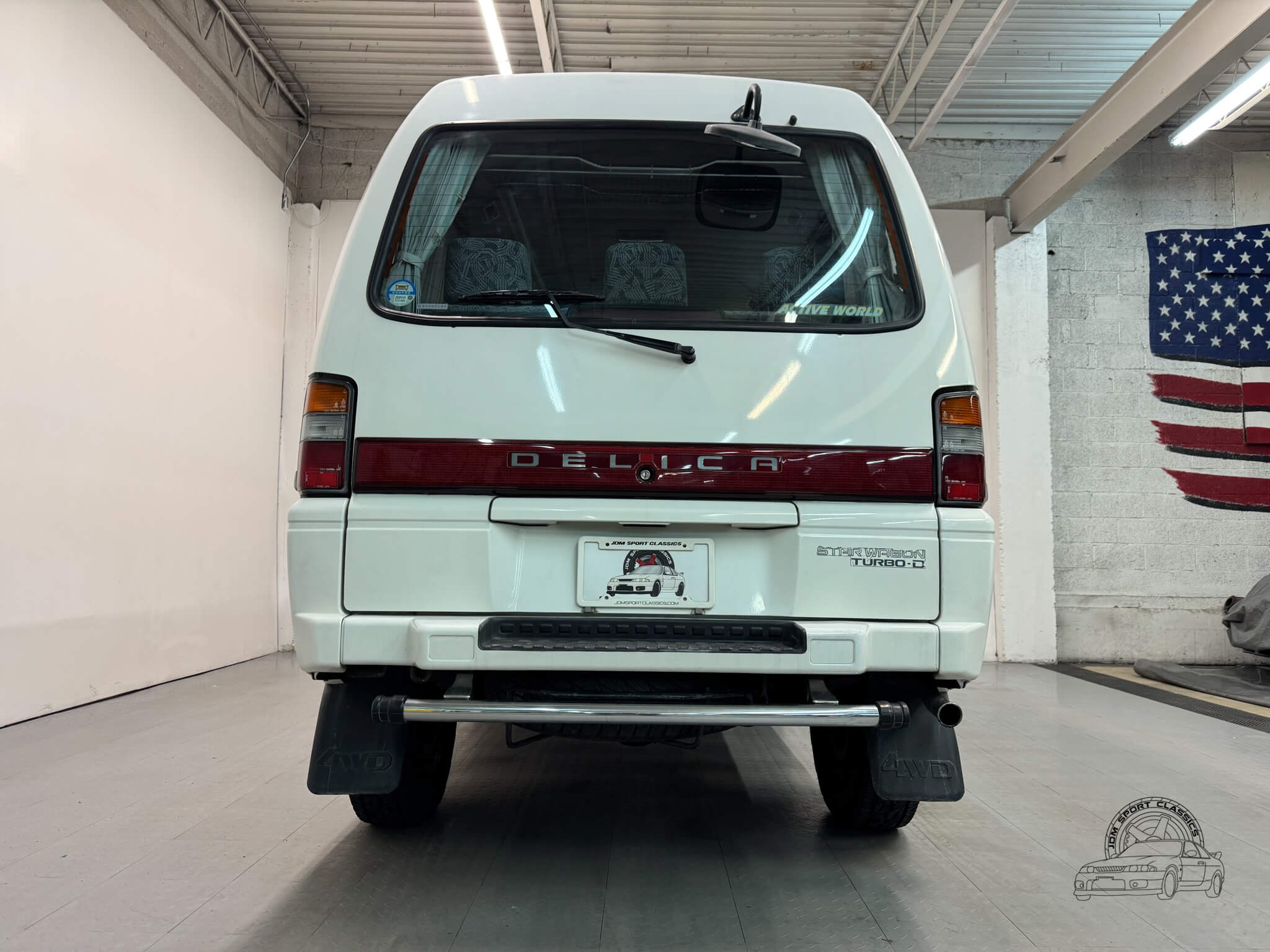 1997 Mitsubishi Delica Starwagon Active World