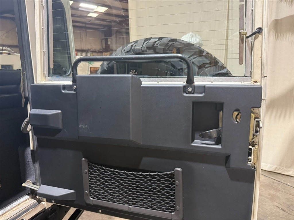 1990 Land Rover Defender 110