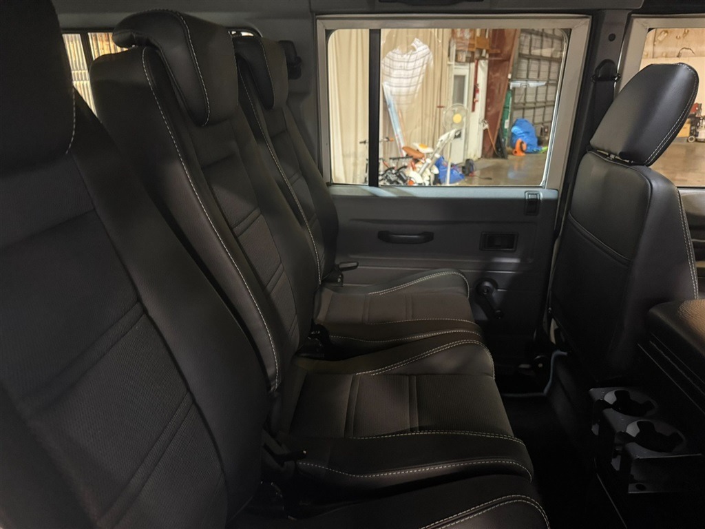 1990 Land Rover Defender 110