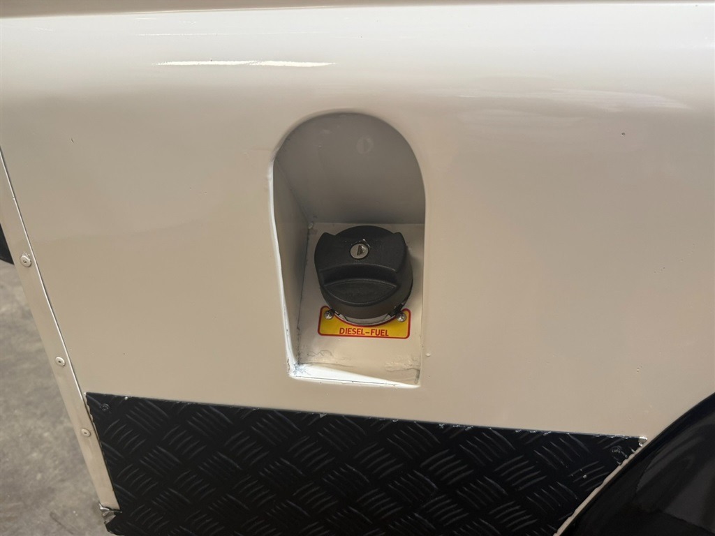 1990 Land Rover Defender 110