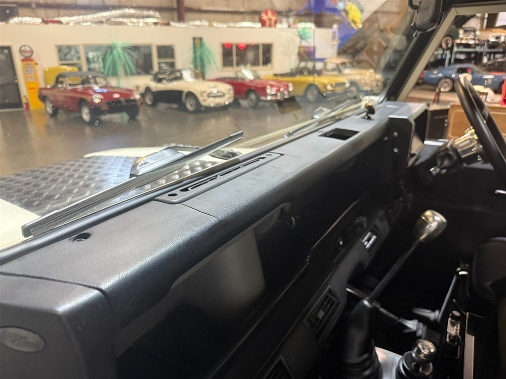 1990 Land Rover Defender 110