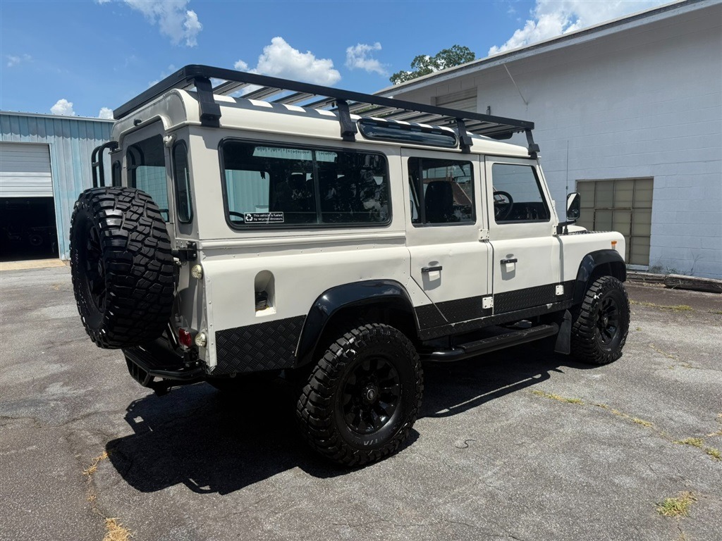 1990 Land Rover Defender 110