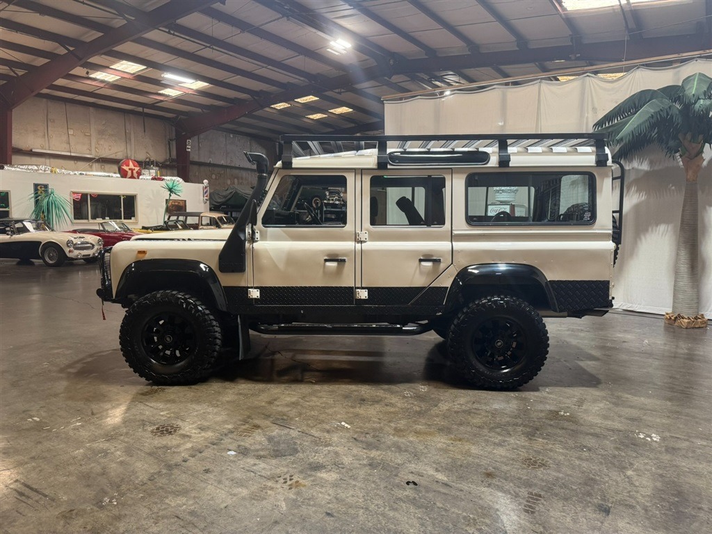 1990 Land Rover Defender 110
