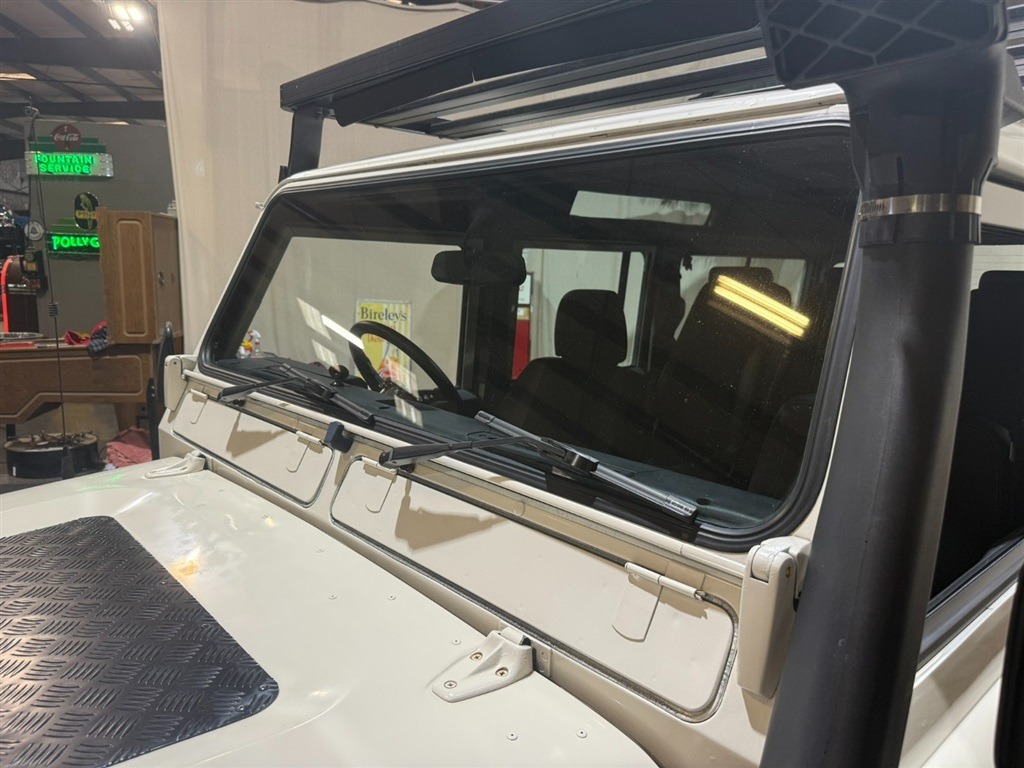 1990 Land Rover Defender 110