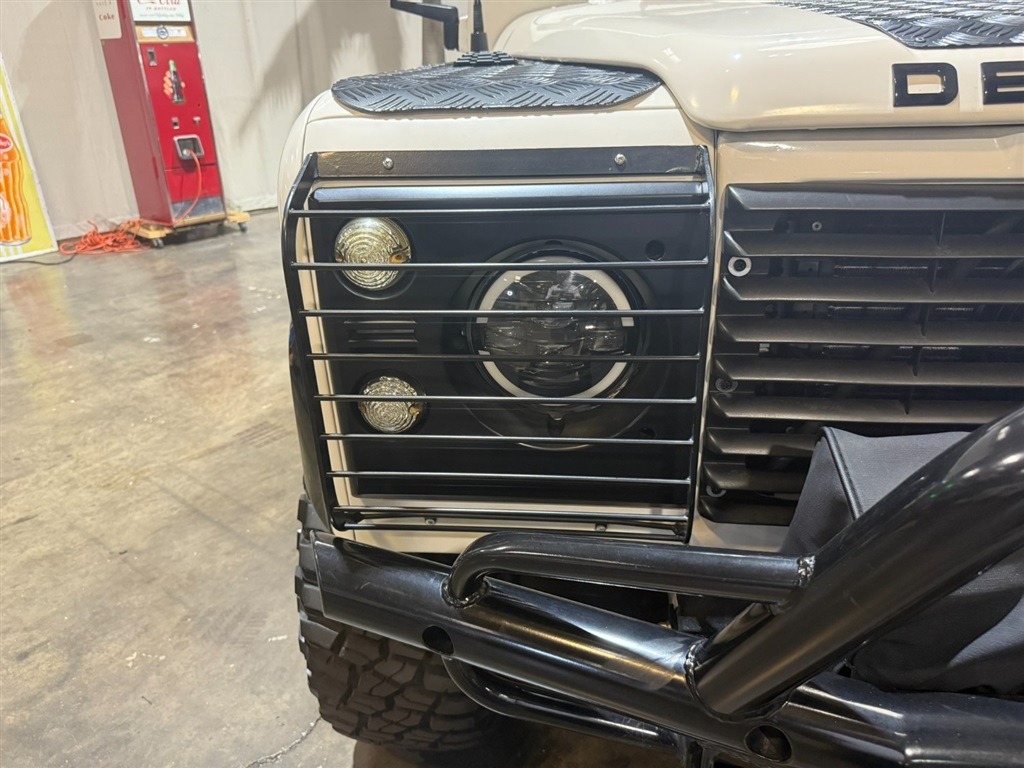 1990 Land Rover Defender 110