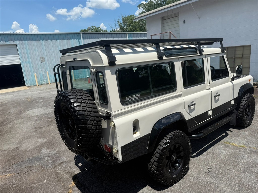 1990 Land Rover Defender 110