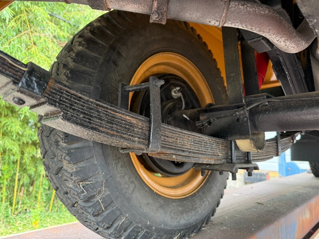 1981 Land Rover Series III 109 High-Cap