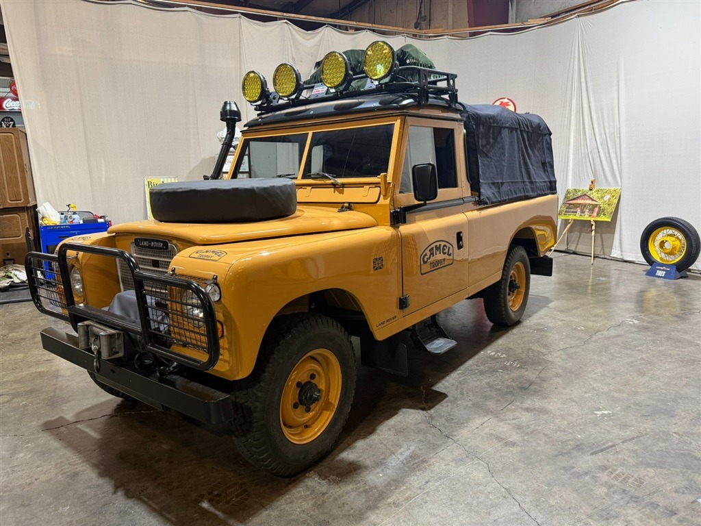 1981 Land Rover Series III 109 High-Cap