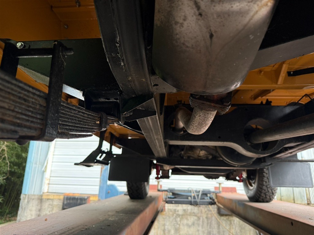 1981 Land Rover Series III 109 High-Cap