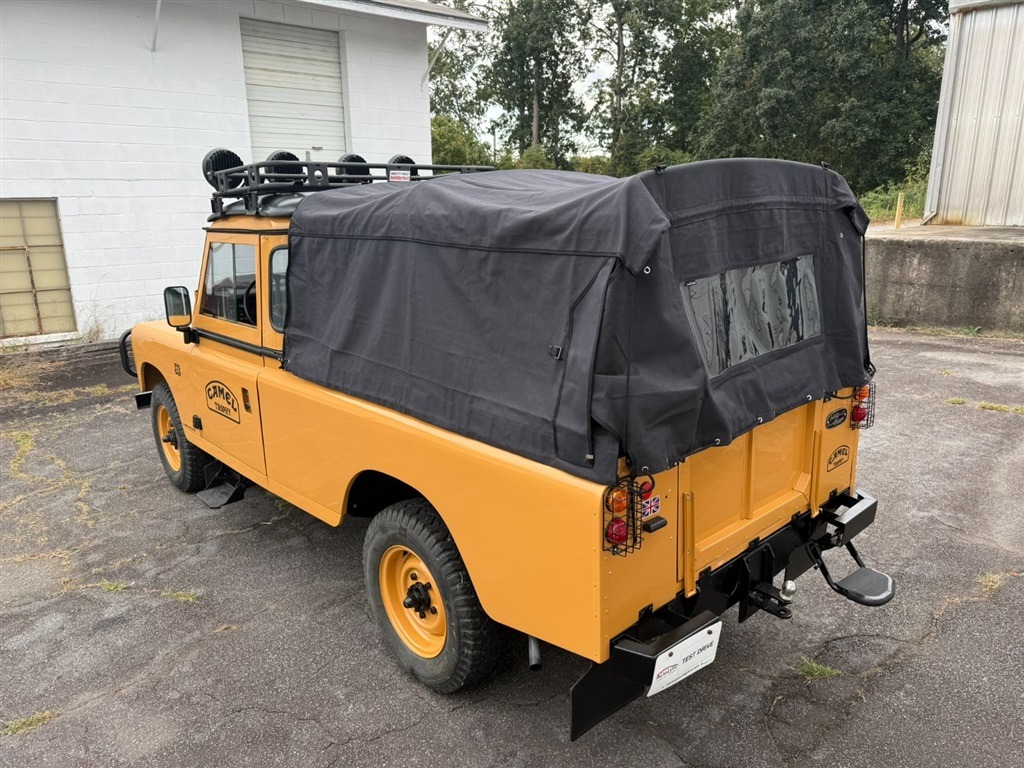1981 Land Rover Series III 109 High-Cap