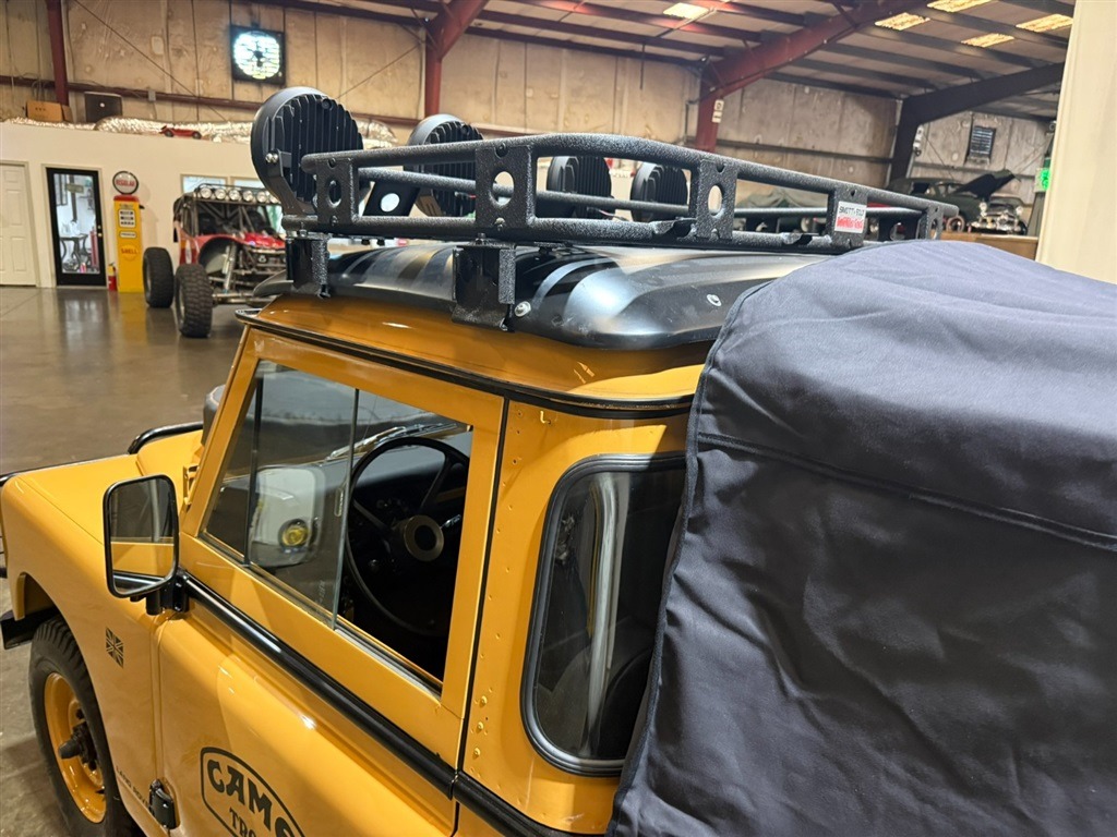 1981 Land Rover Series III 109 High-Cap