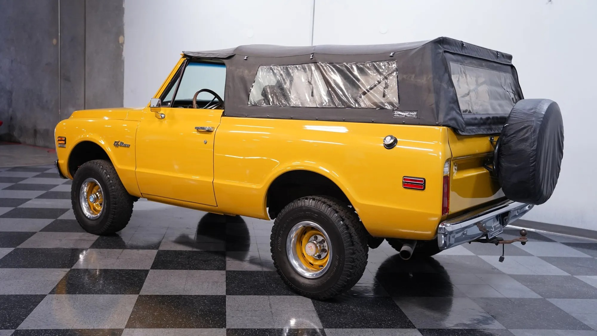 1972 Chevrolet K5 Blazer 4×4 - 4