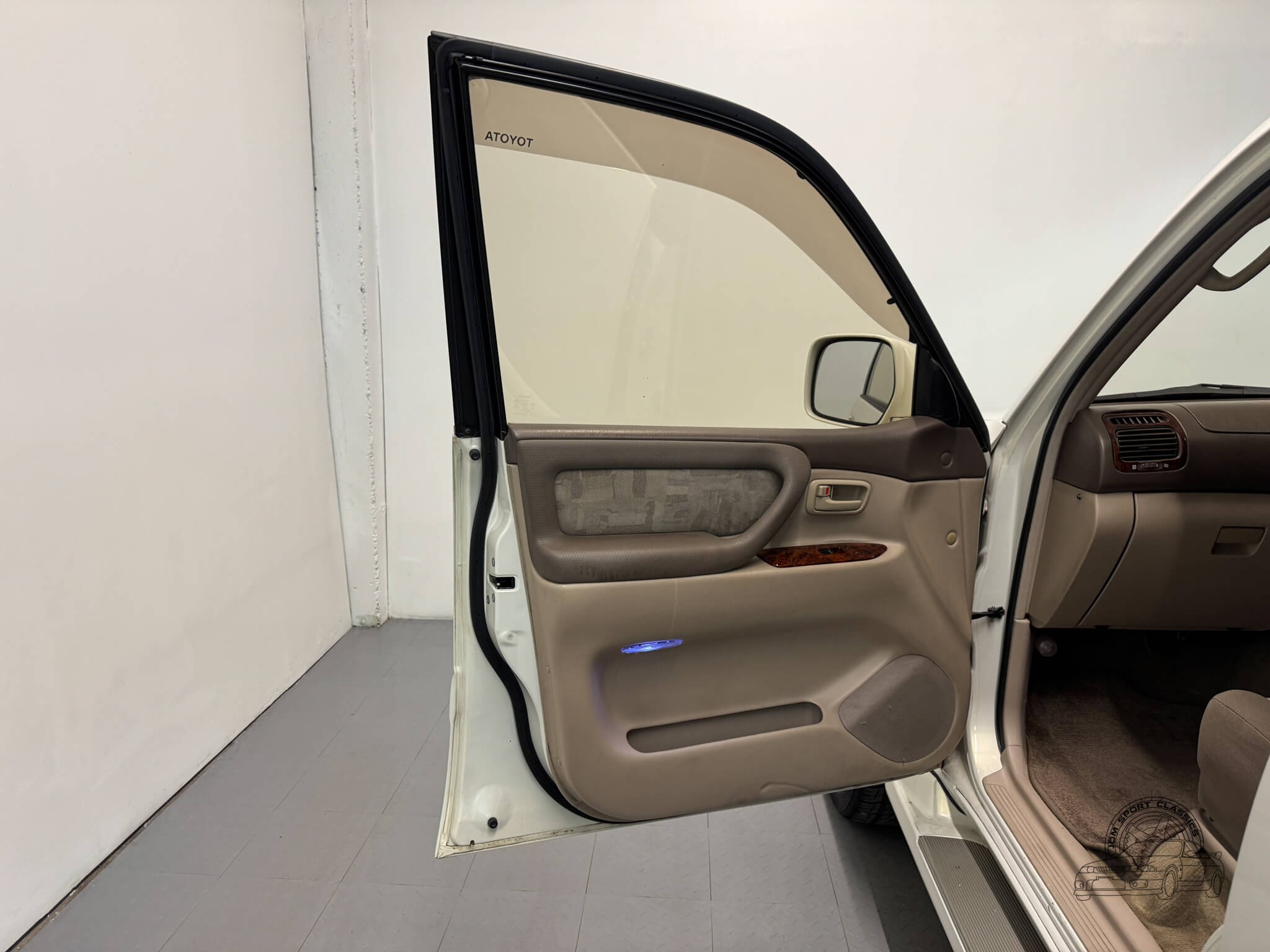 1998 Toyota Land Cruiser VX Limited V8