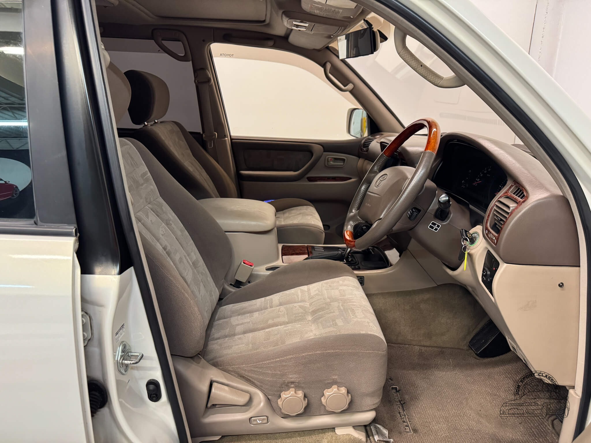 1998 Toyota Land Cruiser VX Limited V8