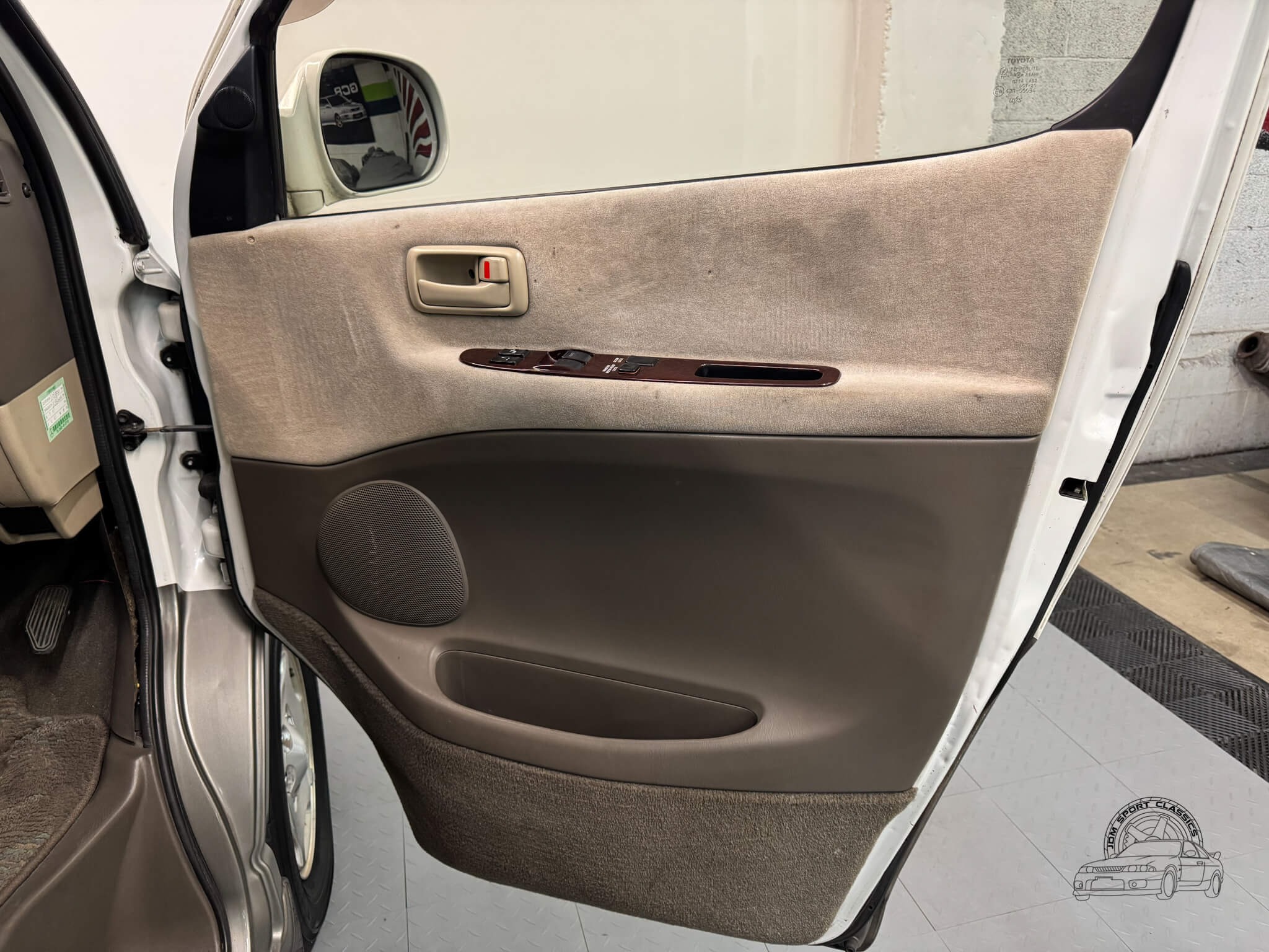 2000 Toyota Grand HiAce Limited Prestige Edition