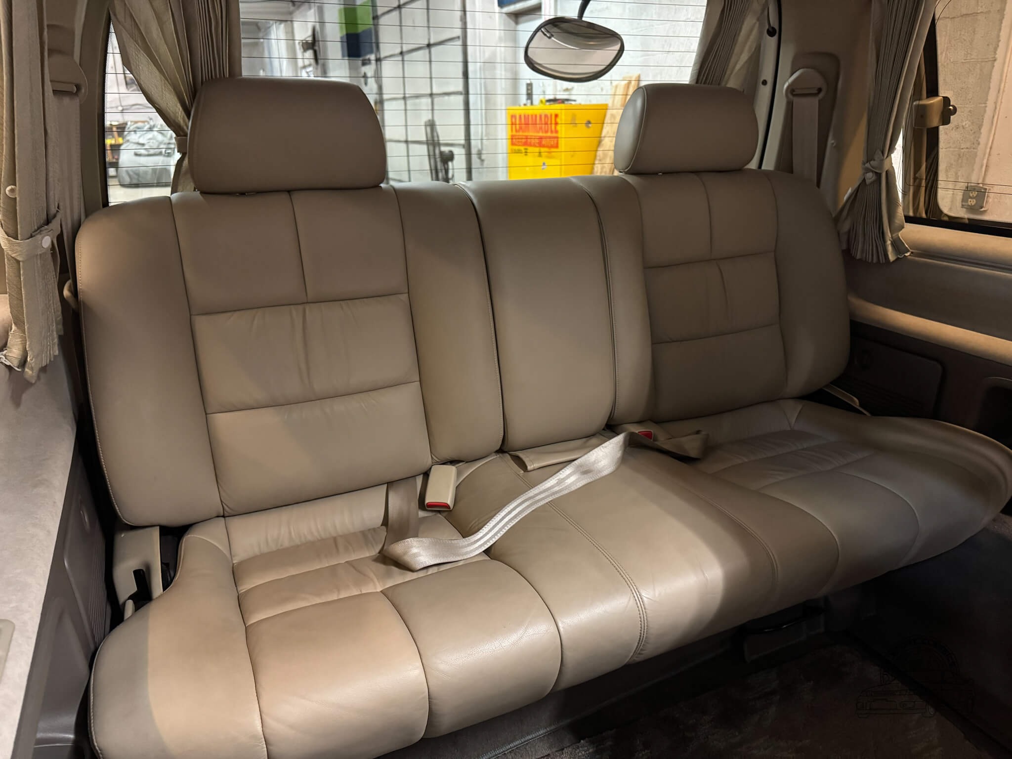 2000 Toyota Grand HiAce Limited Prestige Edition