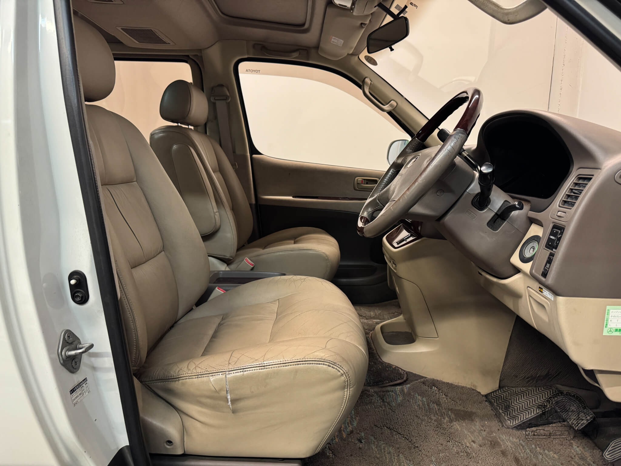 2000 Toyota Grand HiAce Limited Prestige Edition