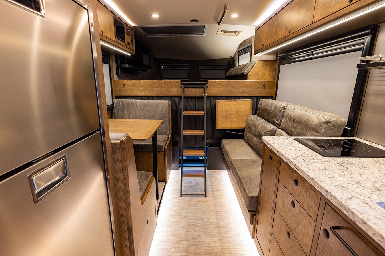 2020 EarthRoamer XV-LTi 010