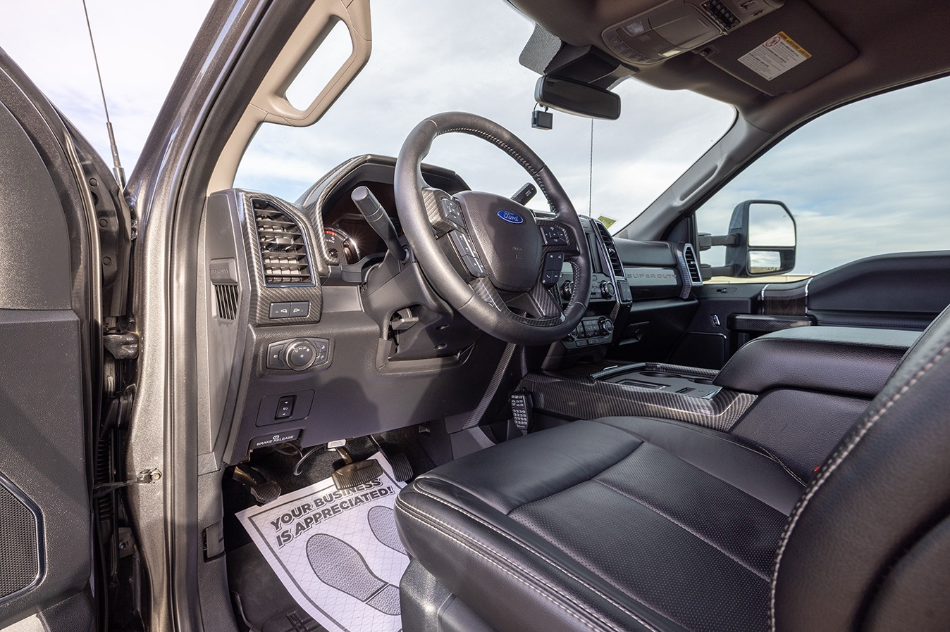 2020 EarthRoamer XV-LTi 010